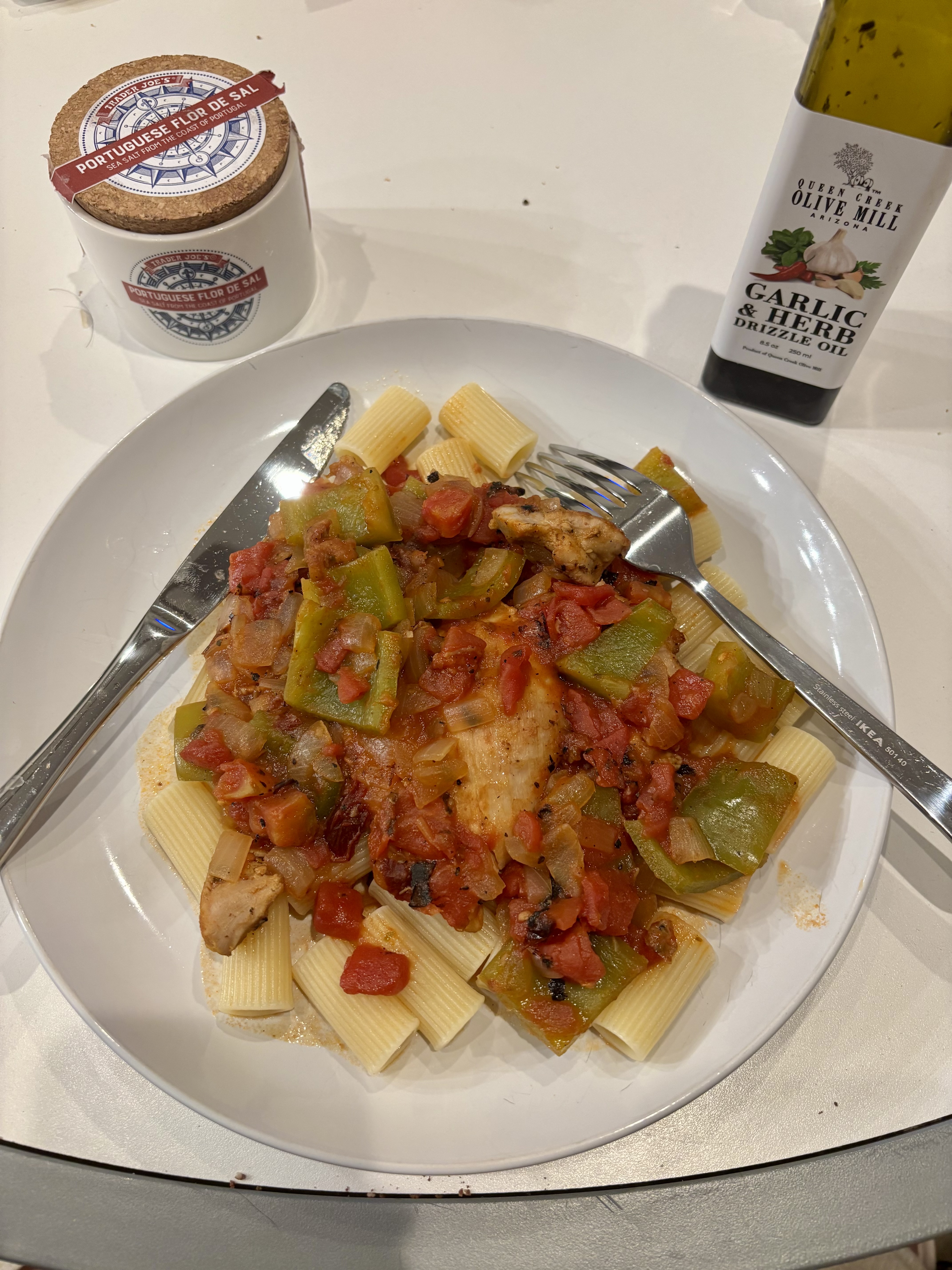 Chicken and Red Pepper Pasta